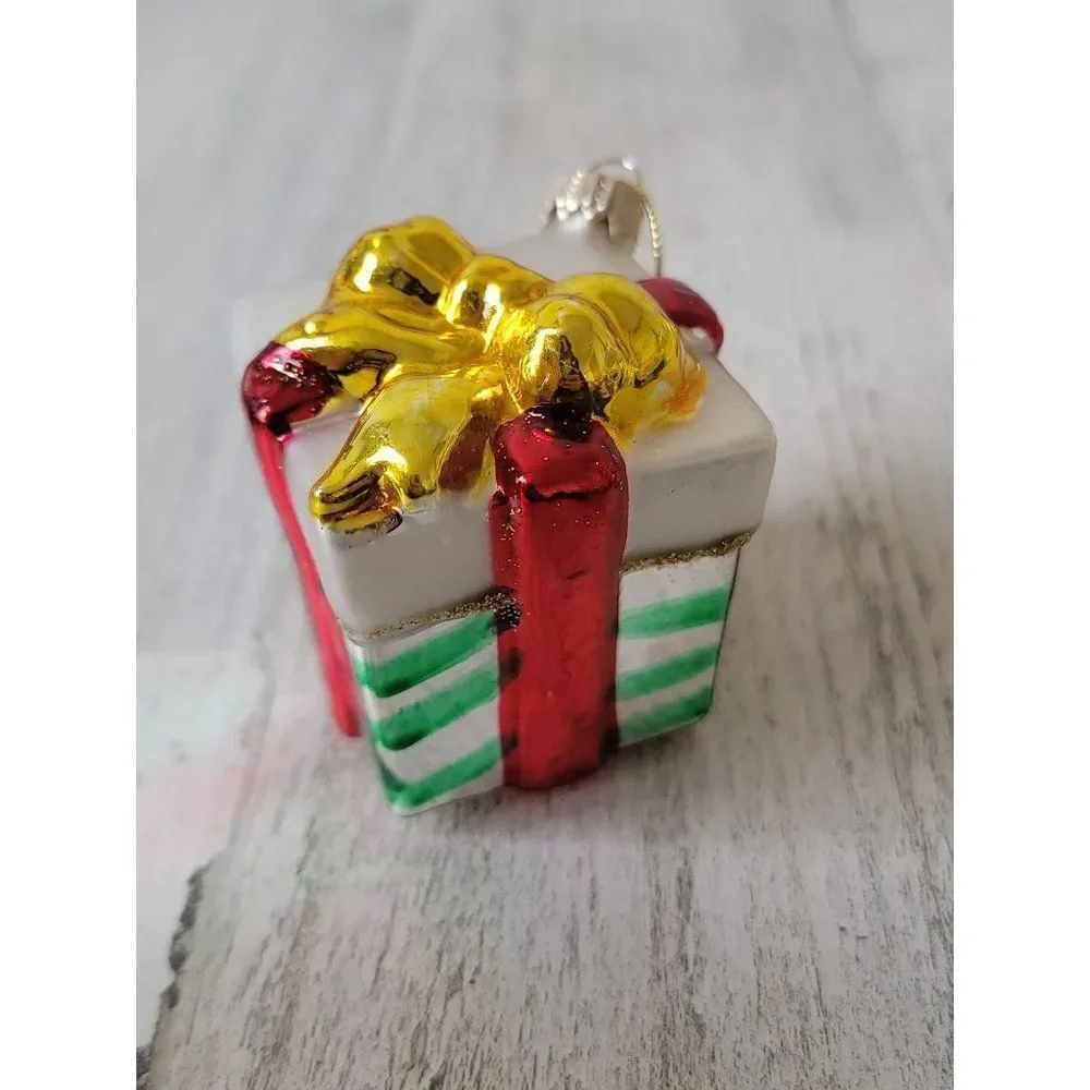 Green‎ striped present gift bow blown glass ornament Xmas decor